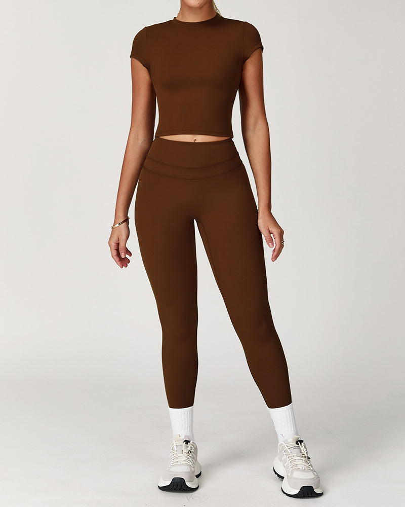 Round neck tight short-sleeved sports T-shirt